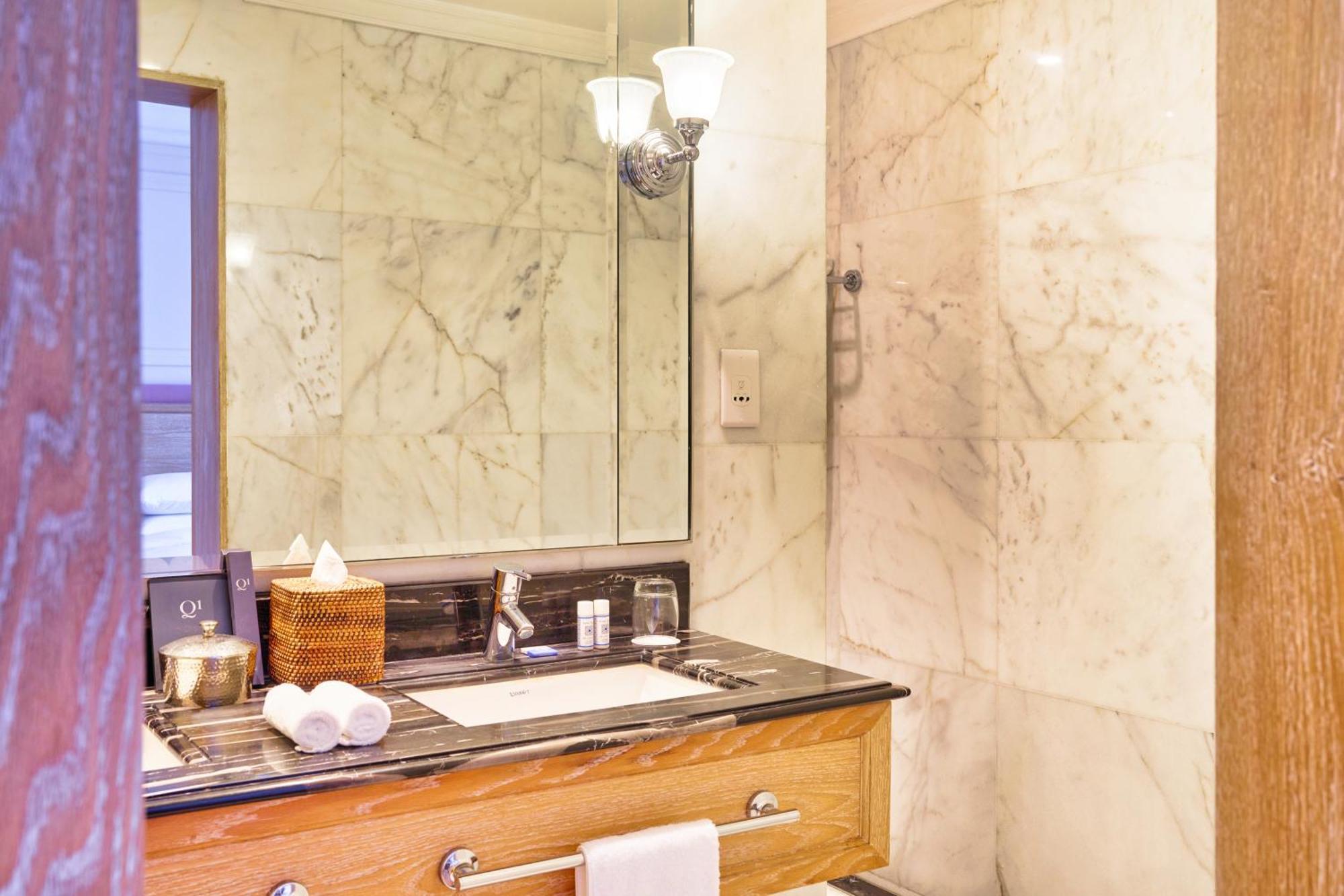 מנאמה Palmyard Hotel מראה חיצוני תמונה